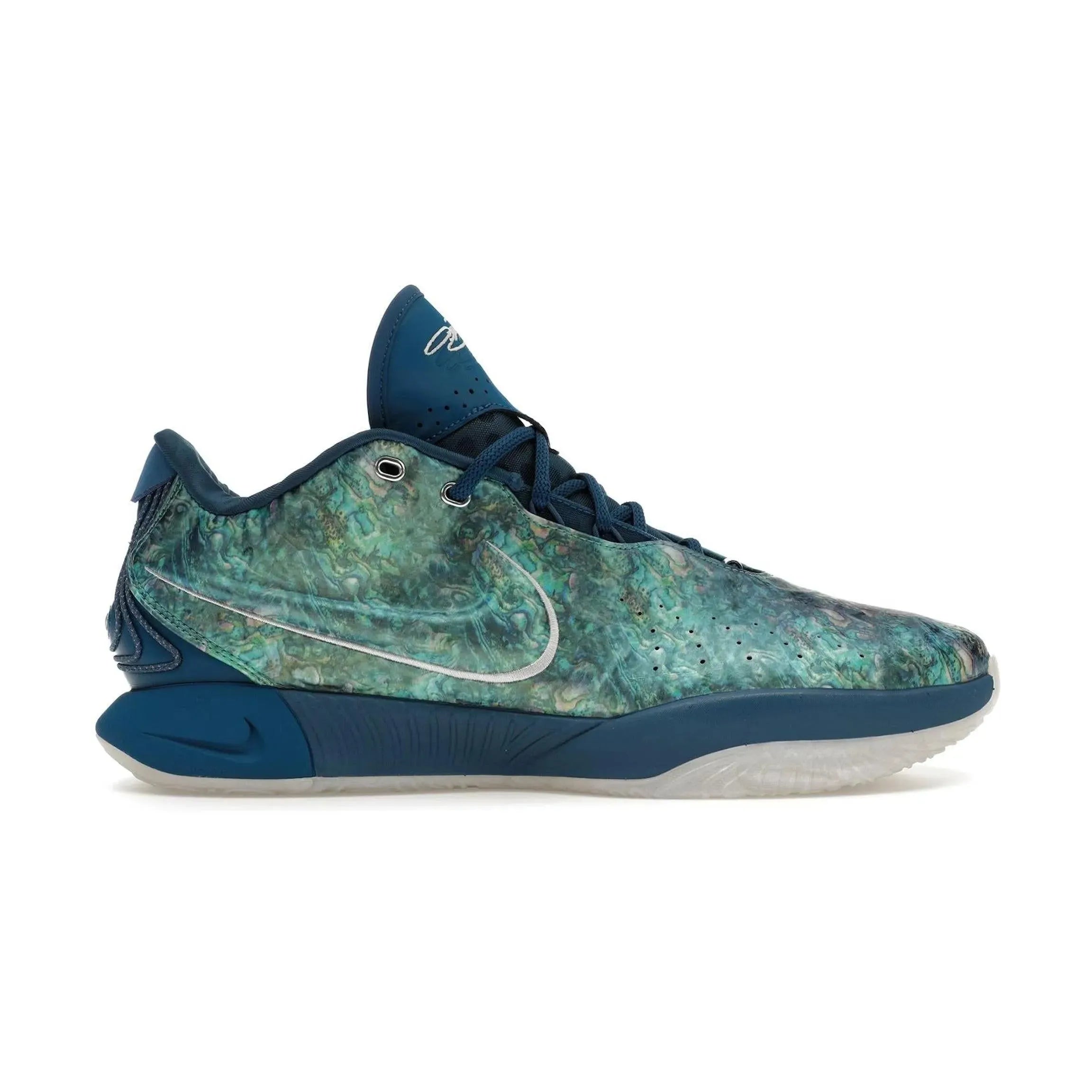 Nike LeBron 21 Abalone