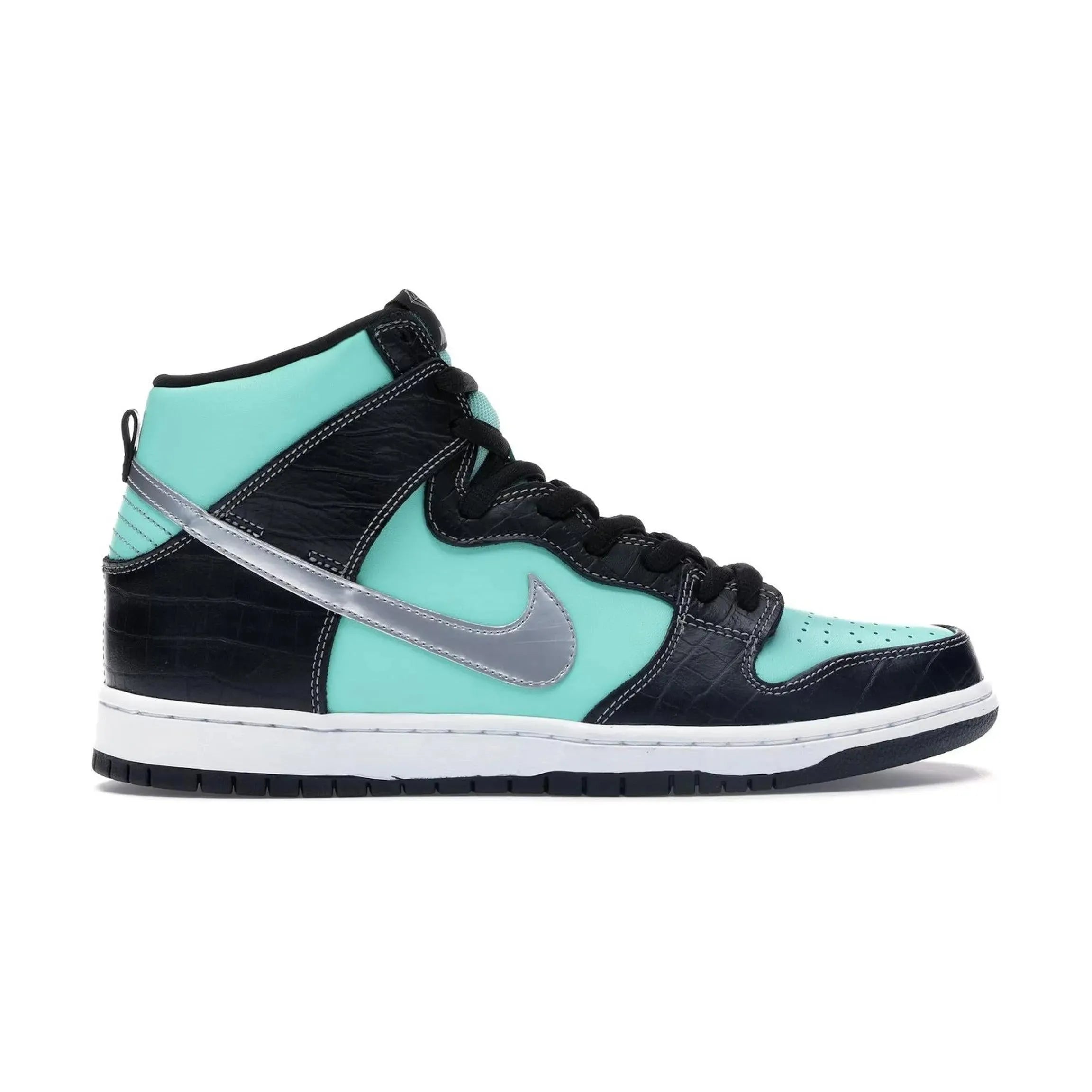 Nike SB Dunk High Diamond Supply Co.