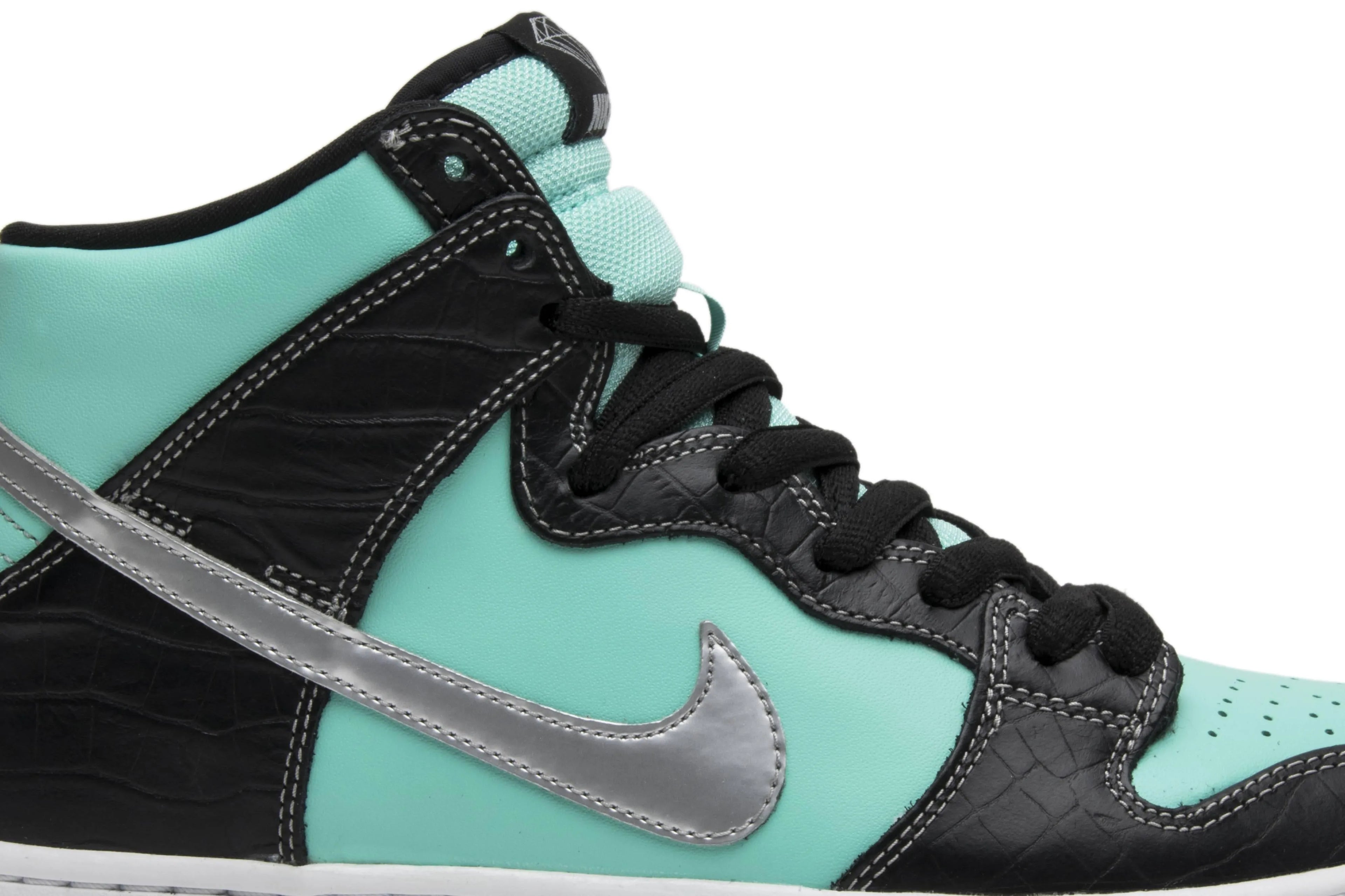 Nike SB Dunk High Diamond Supply Co.