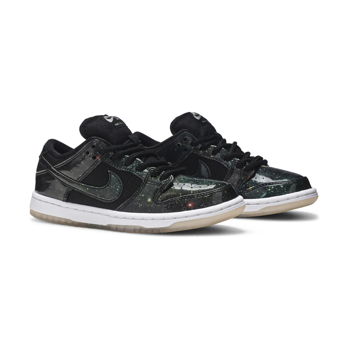 Nike SB Dunk Low 420 Intergalactic