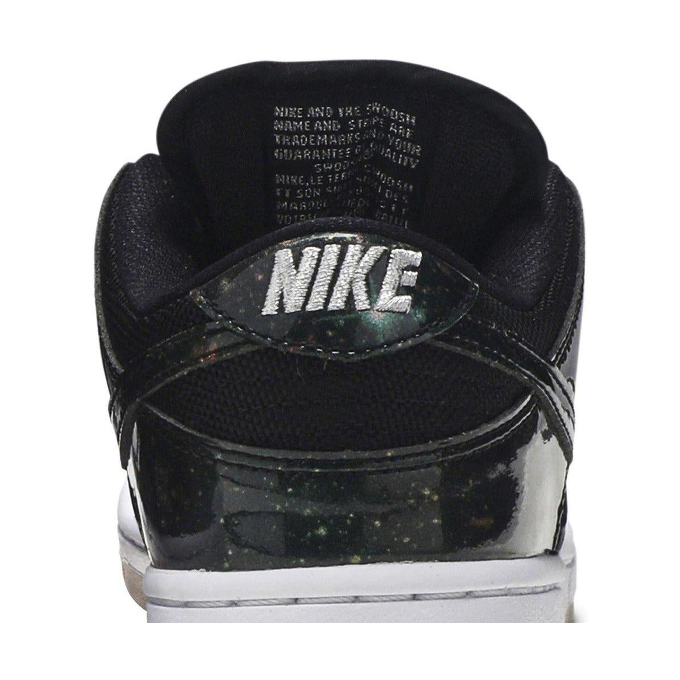 Nike SB Dunk Low 420 Intergalactic