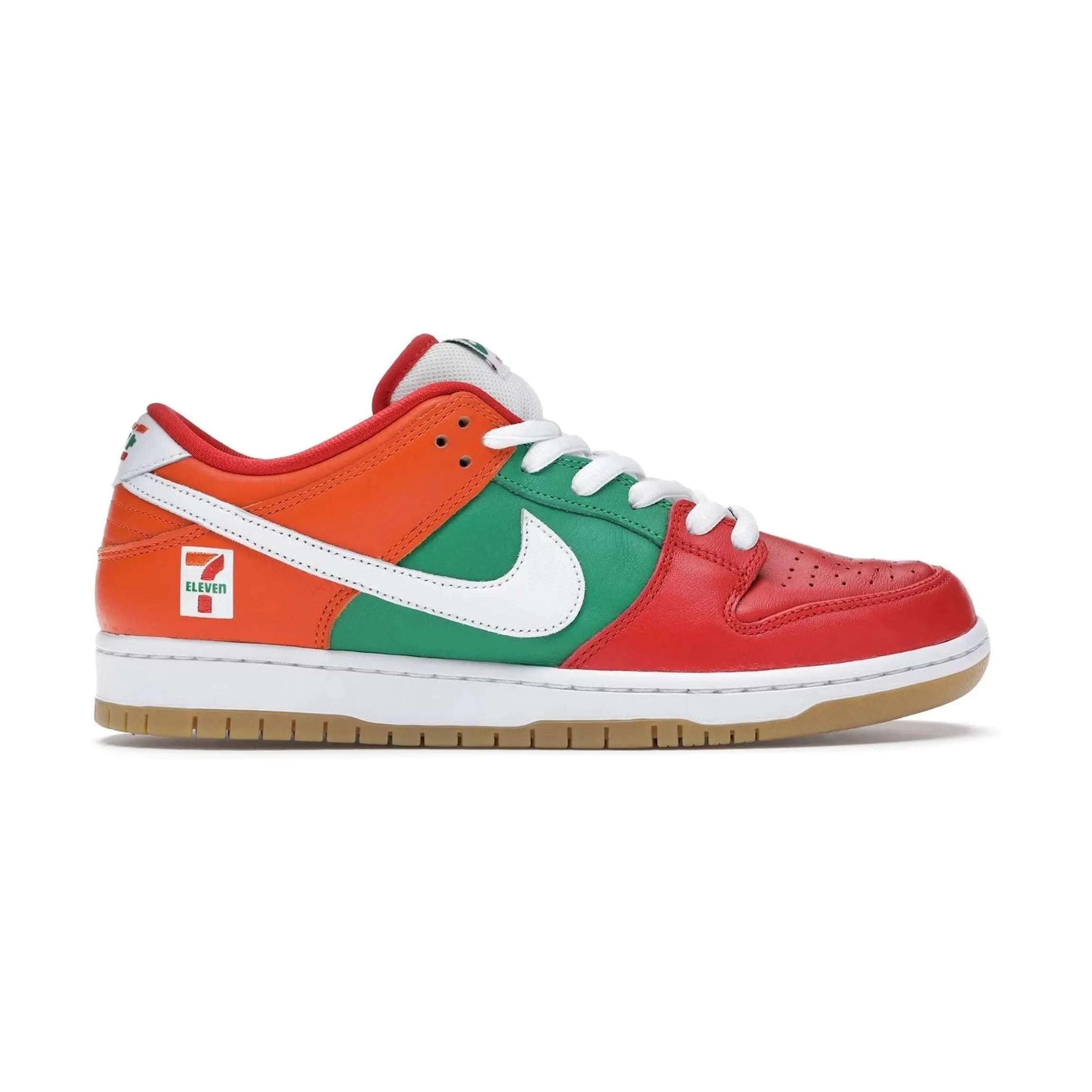 Nike SB Dunk Low 7-Eleven