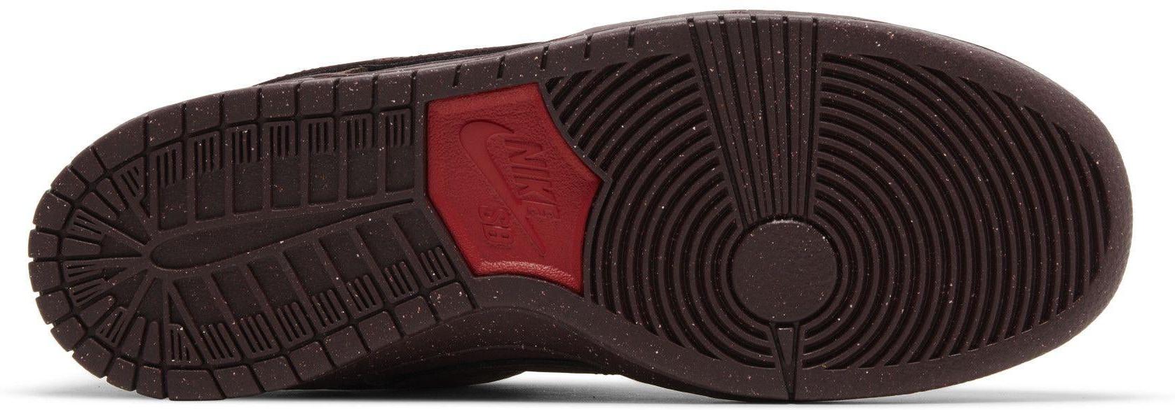 Nike SB Dunk Low City of Love Burgundy Crush