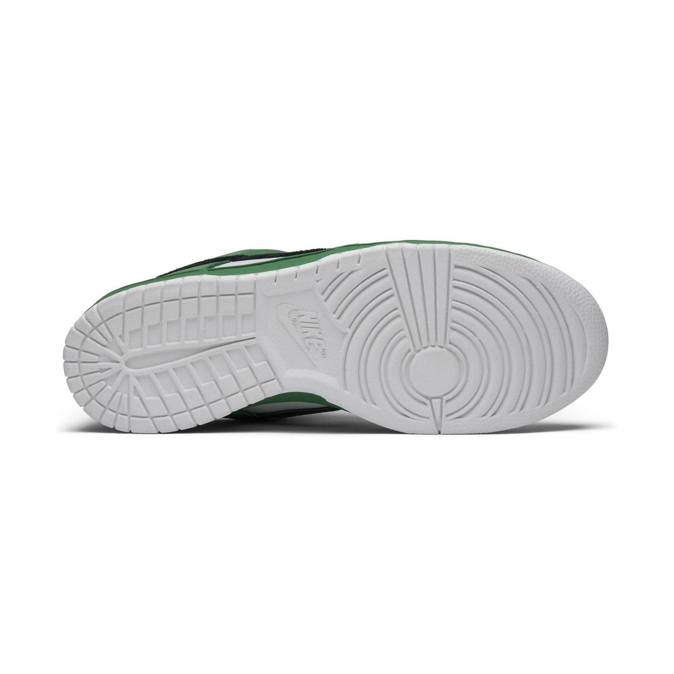 Nike SB Dunk Low Heineken