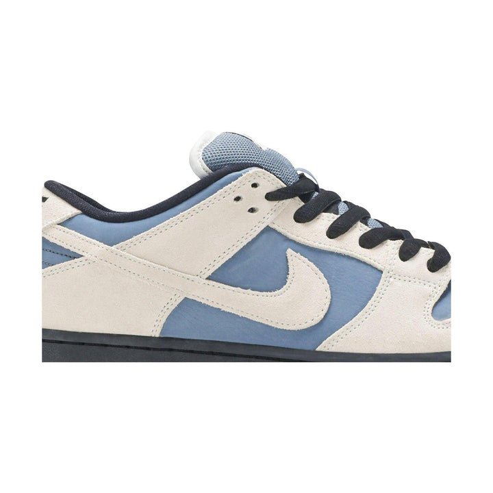 Nike SB Dunk Low Light Cream Thunderstorm