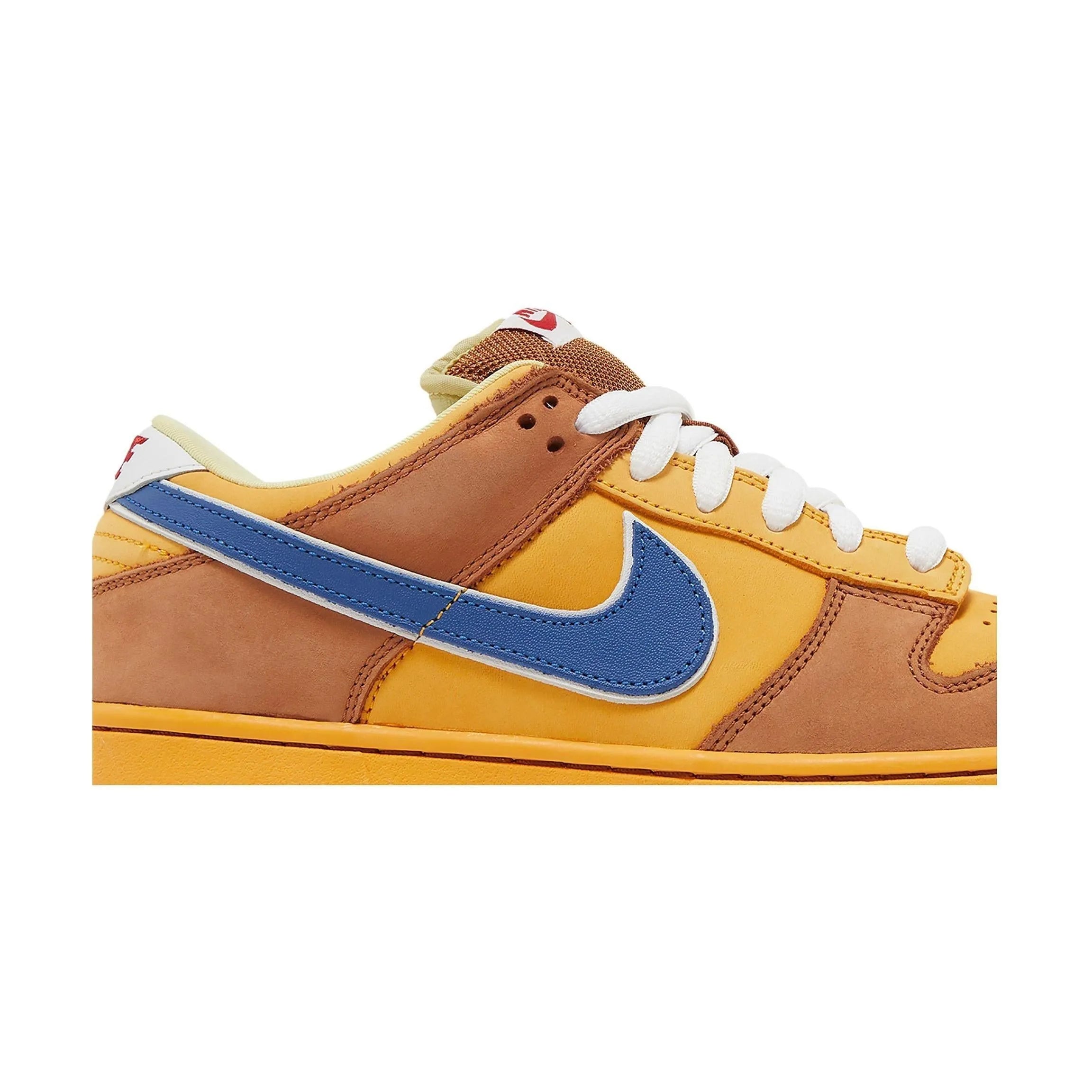 Nike SB Dunk Low Newcastle Brown Ale