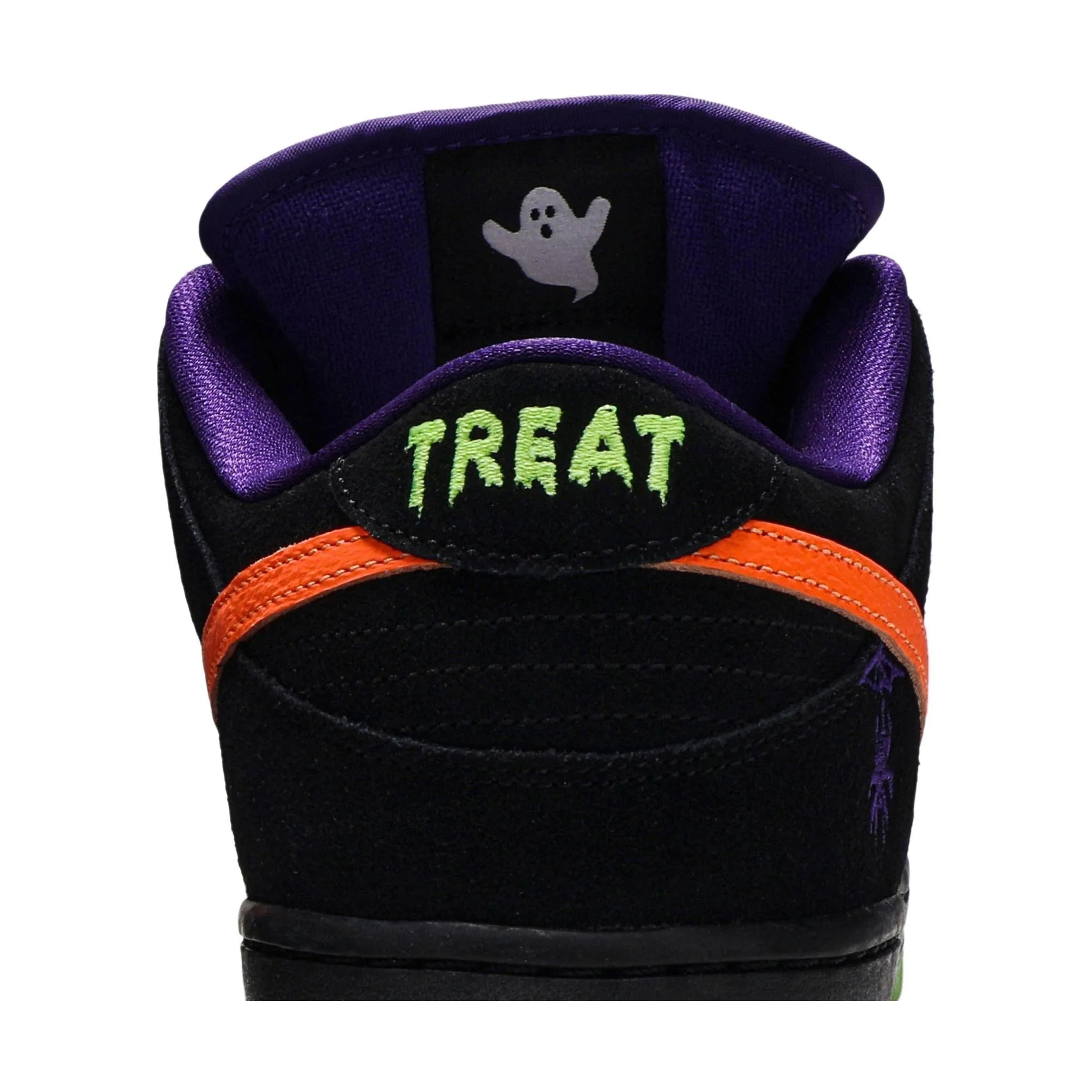 Nike SB Dunk Low Night of Mischief Halloween