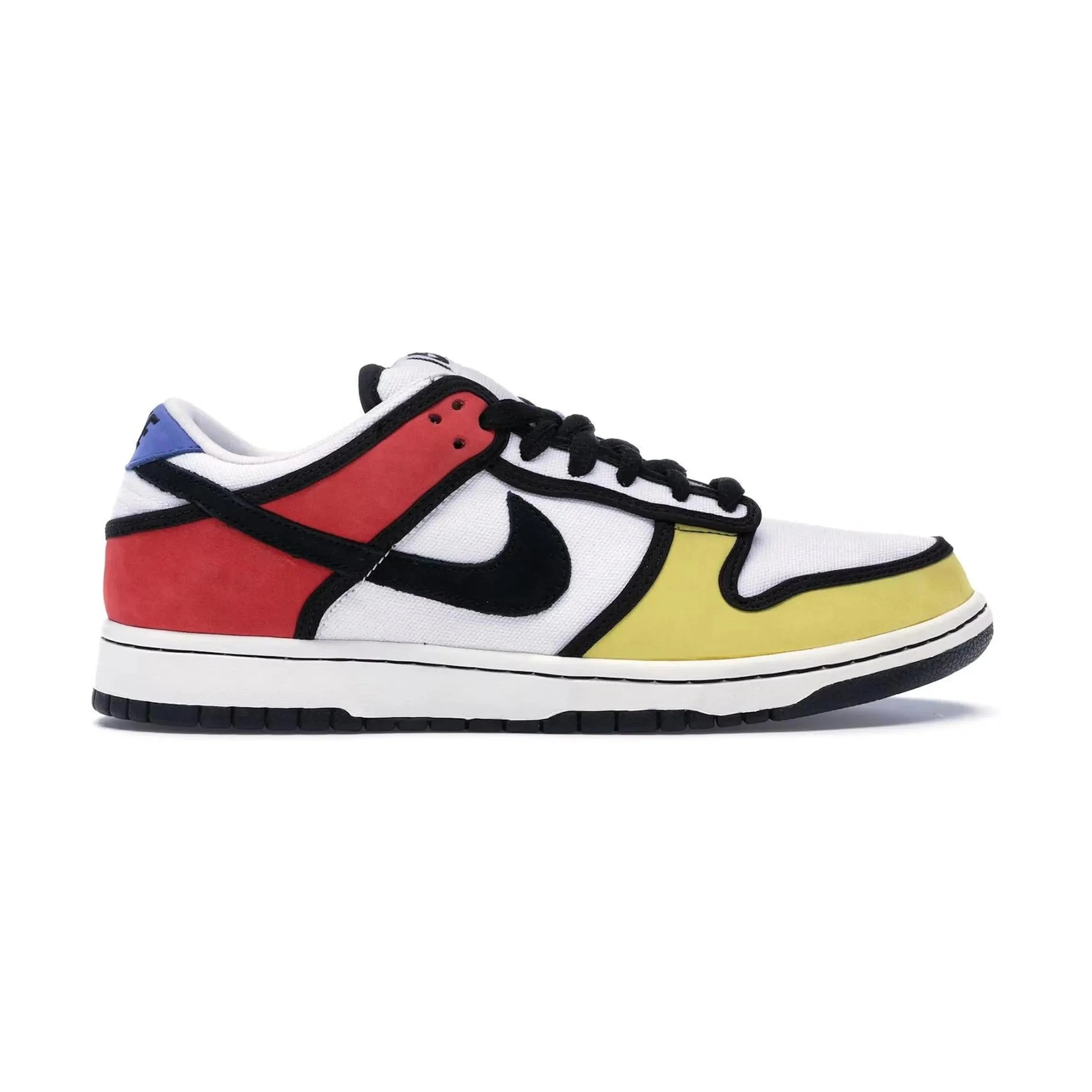 Nike SB Dunk Low Piet Mondrian