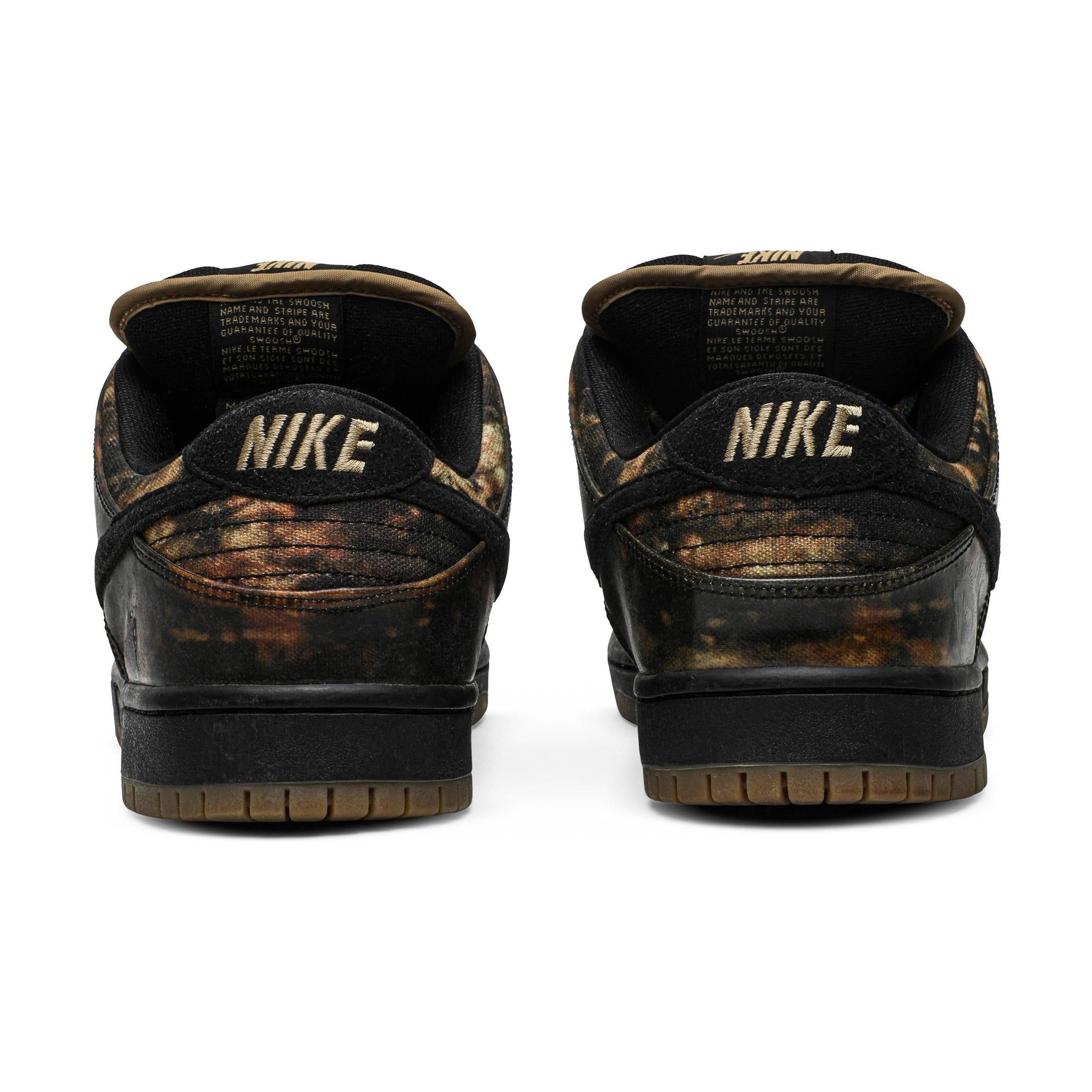 Nike SB Dunk Low Pushead 2
