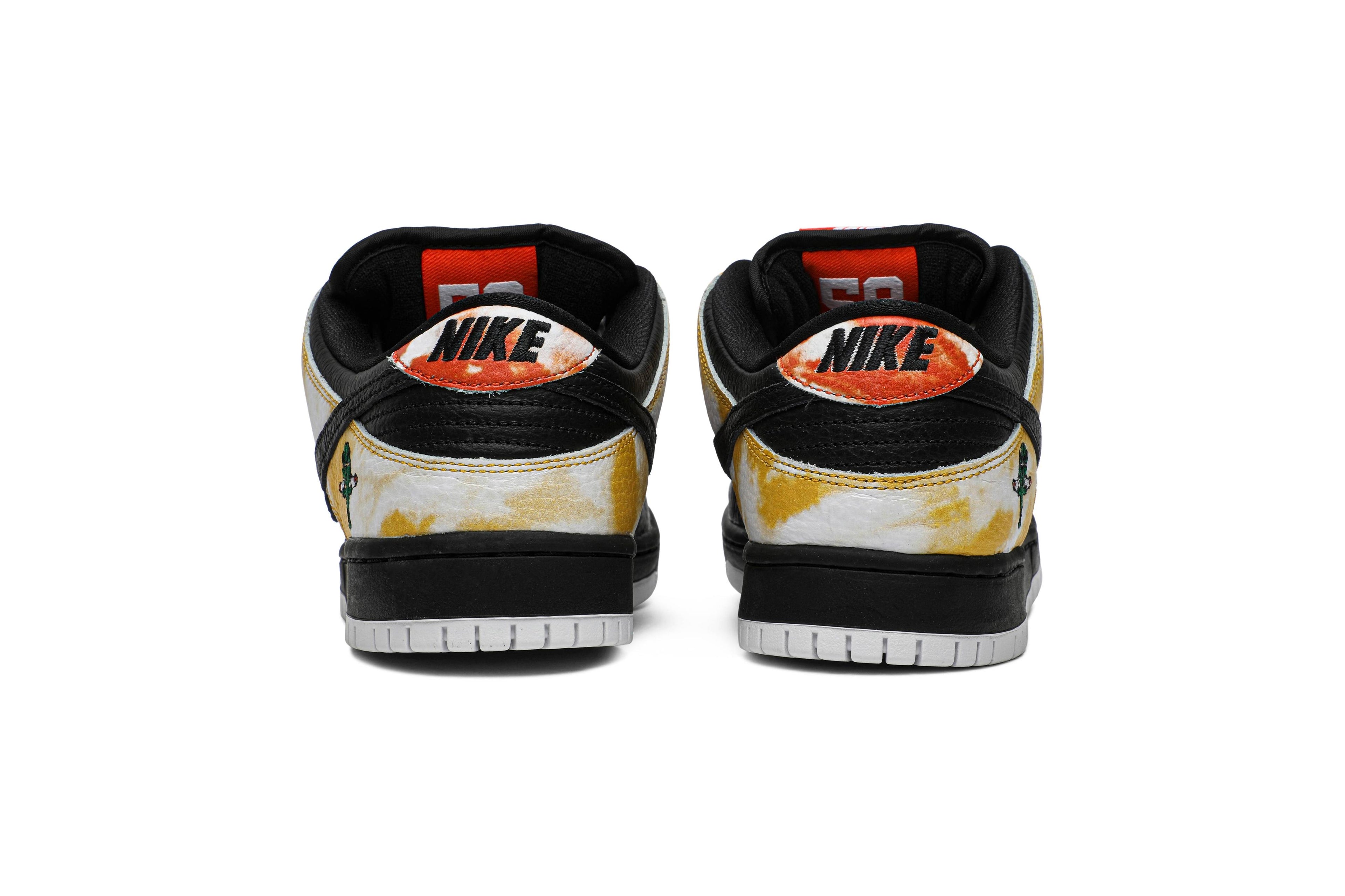 Nike SB Dunk Low Raygun Tie-Dye Black
