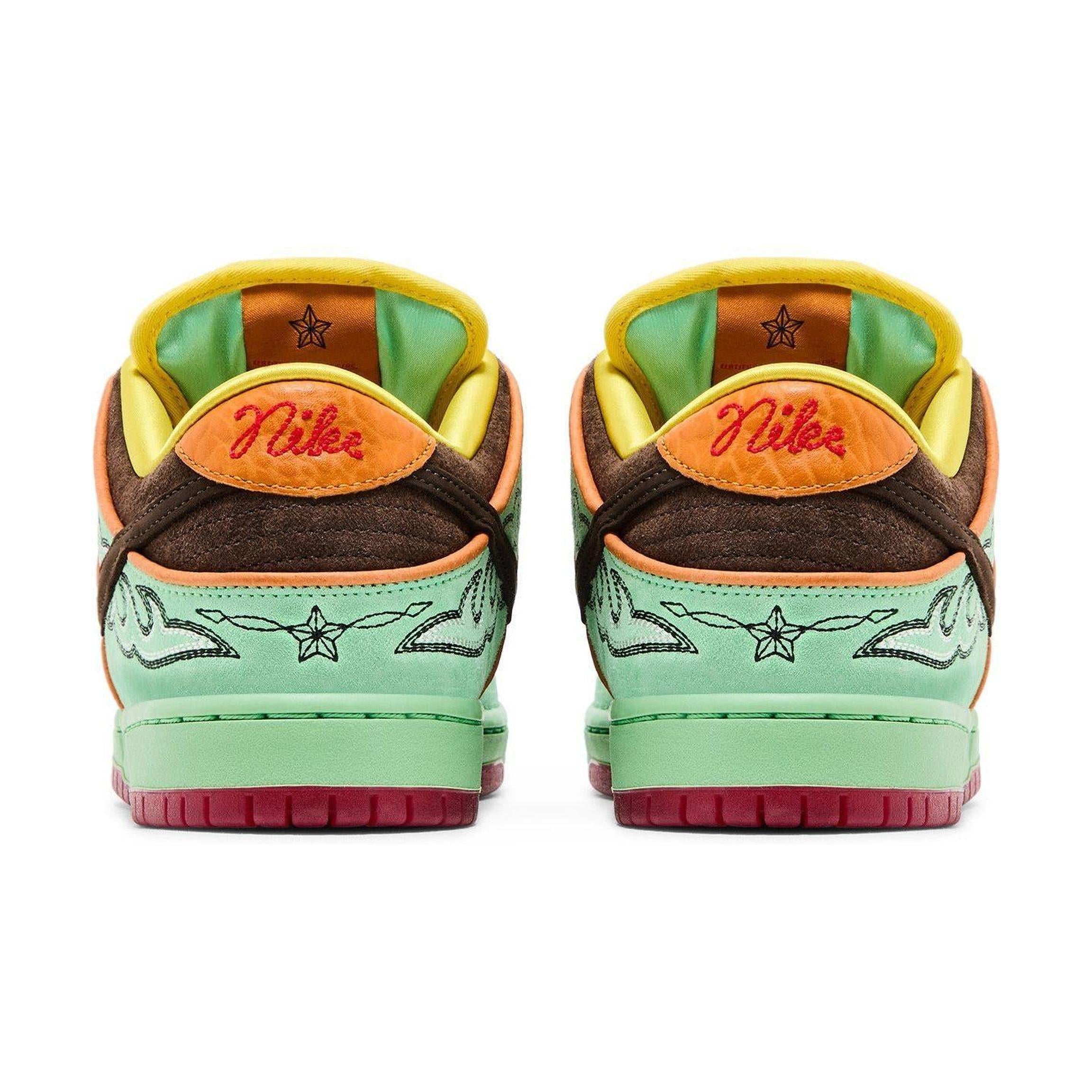 Nike SB Dunk Low Rodeo Tourmaline