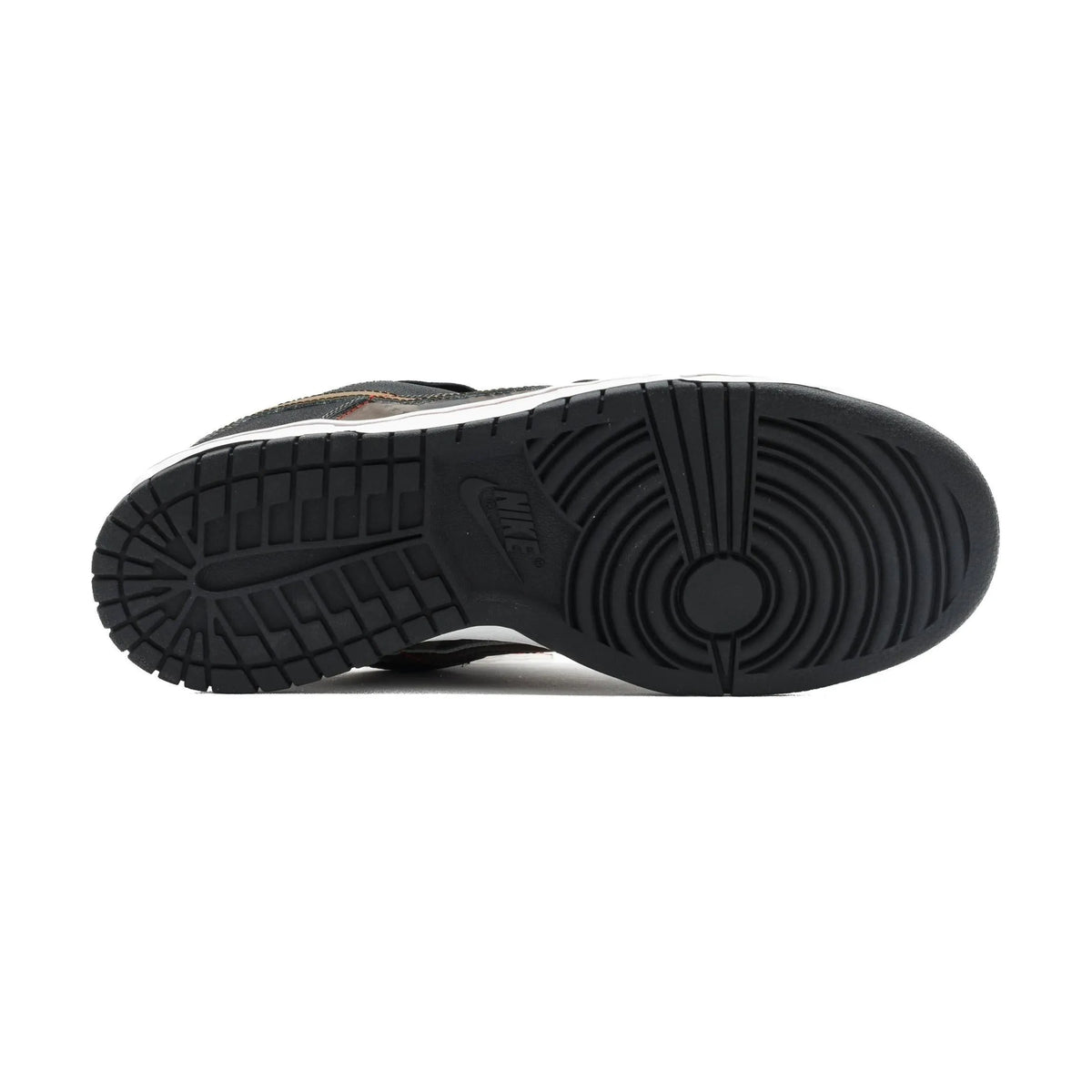 Nike SB Dunk Low SBTG