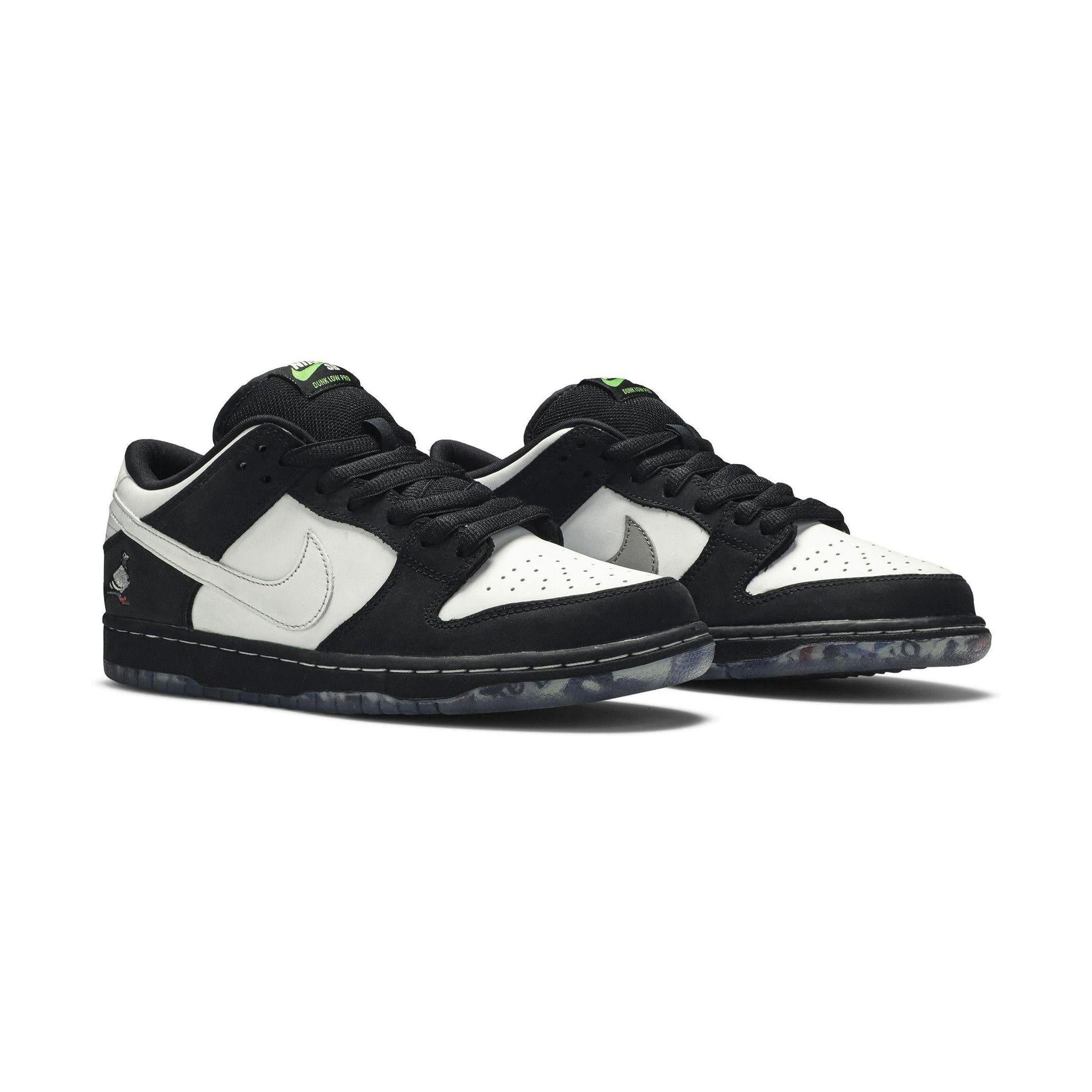 Nike SB Dunk Low Staple Panda Pigeon