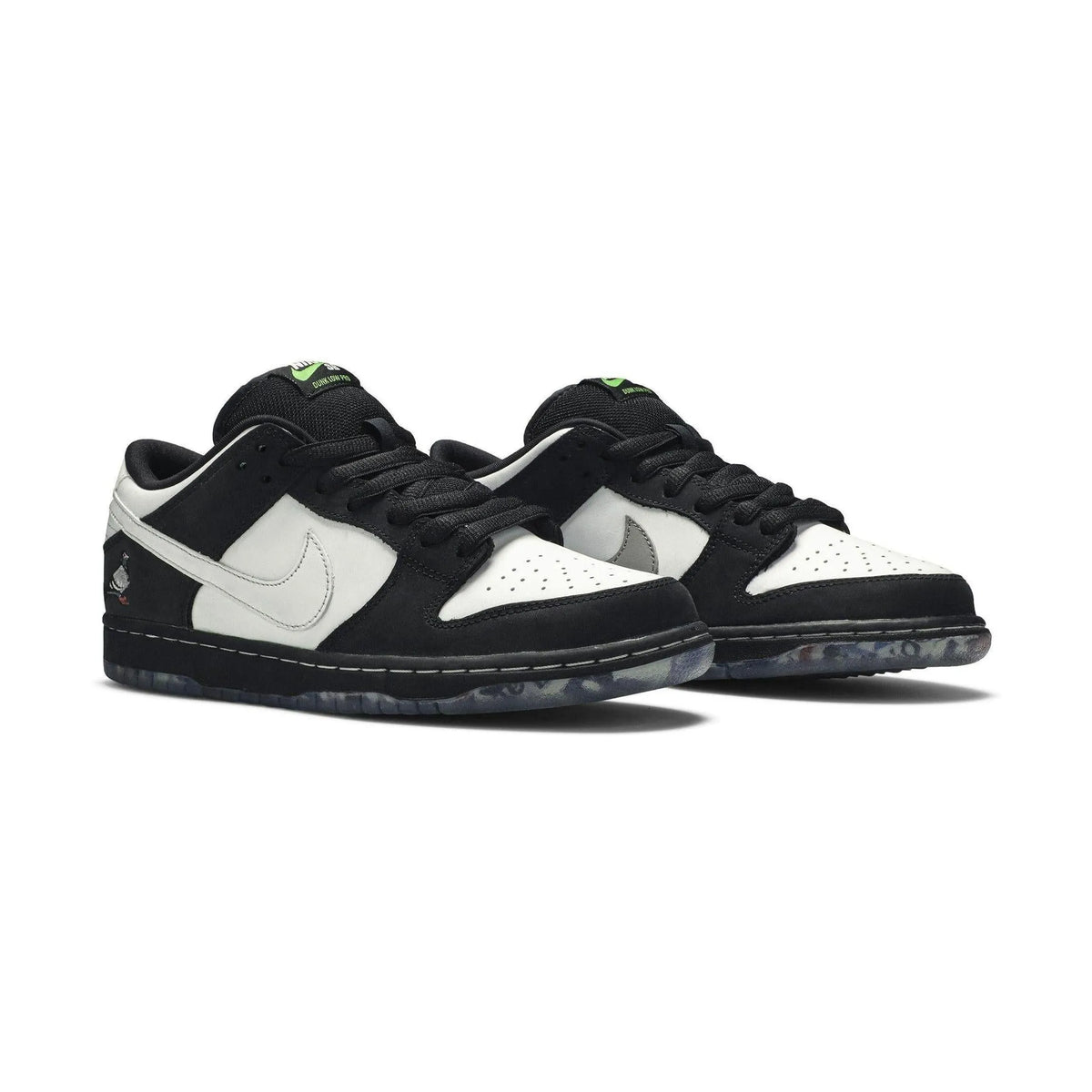 Nike SB Dunk Low Staple Panda Pigeon