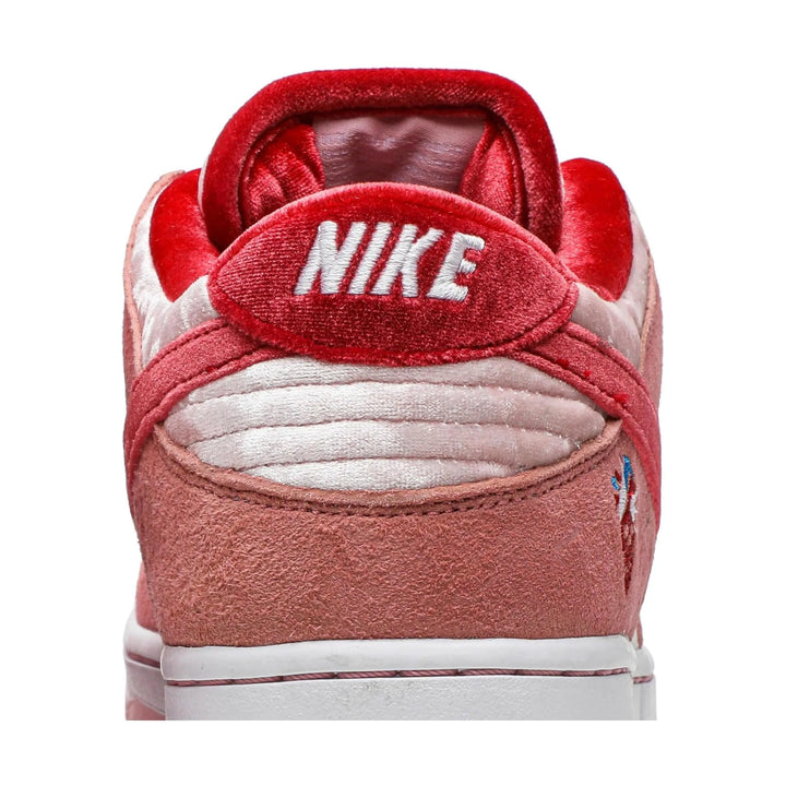 Nike SB Dunk Low StrangeLove Skateboards