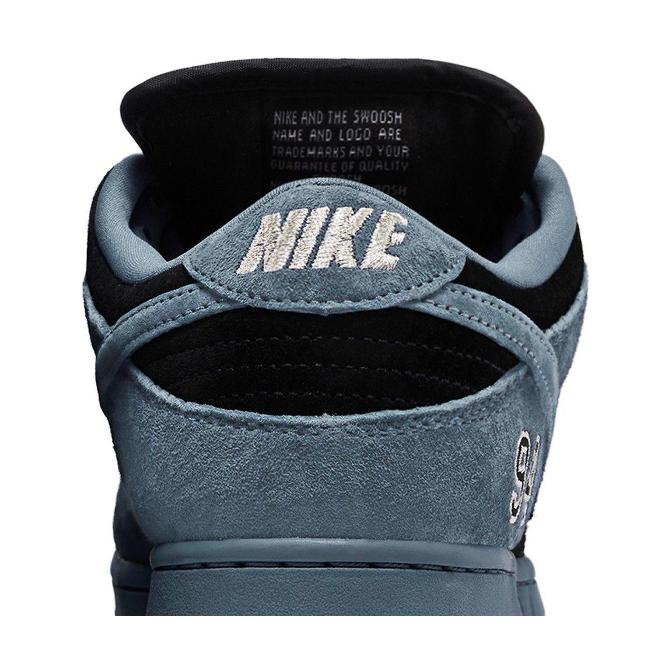 Nike SB Dunk Low Supreme 94 Ocean Fog