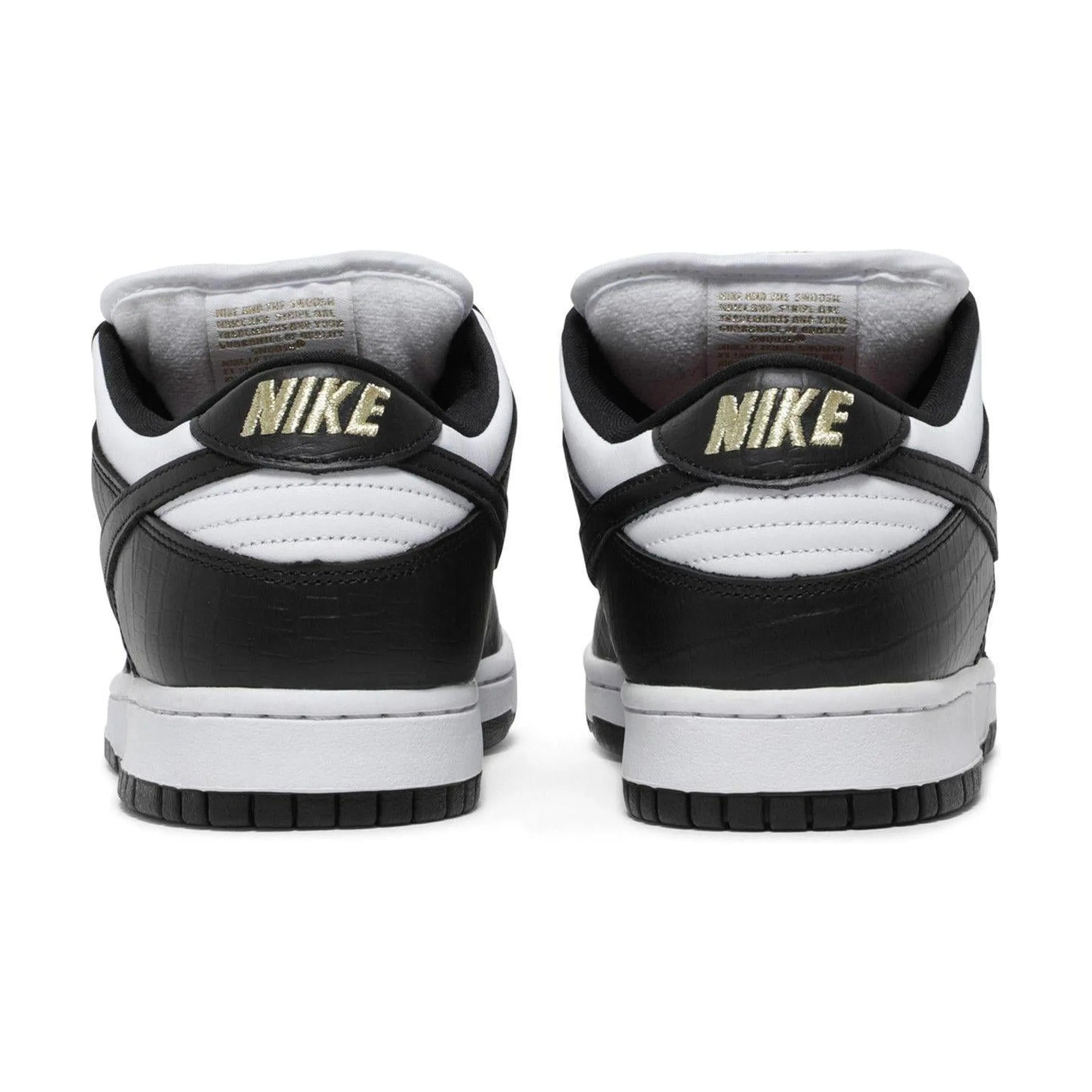 Nike SB Dunk Low Supreme Stars Black (2021)