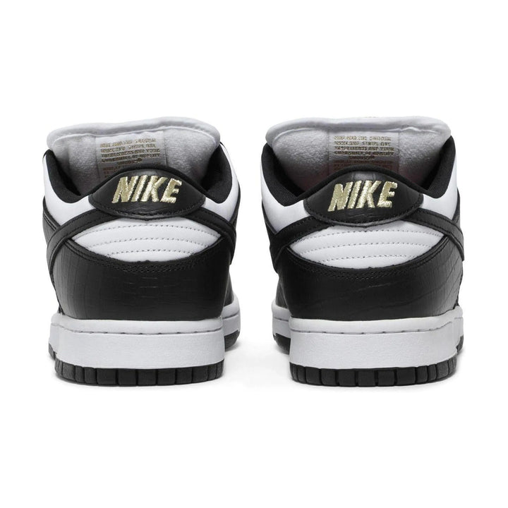Nike SB Dunk Low Supreme Stars Black (2021)