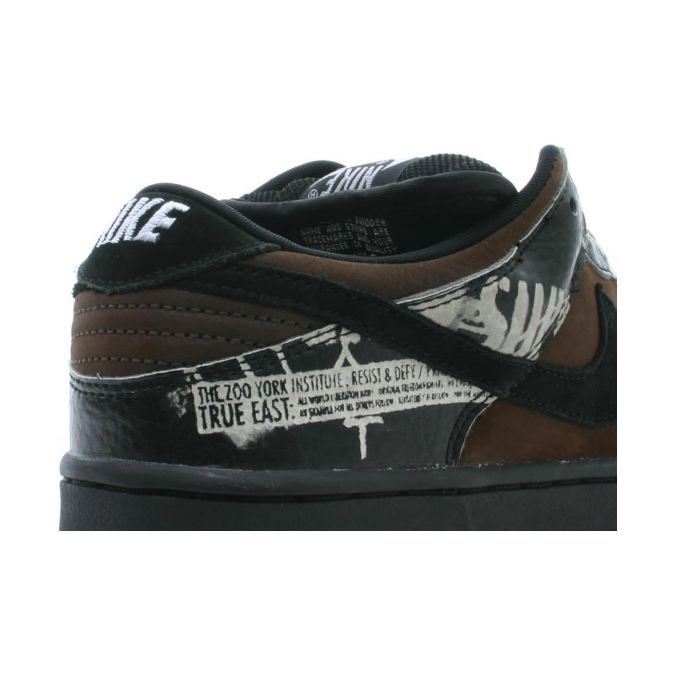 Nike SB Dunk Low Zoo York Chocolate (2002)