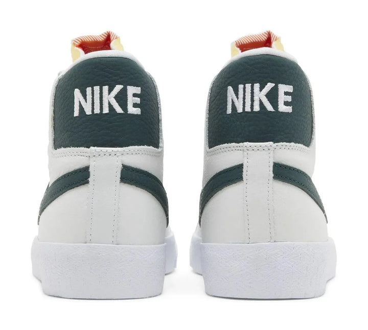 Nike SB Zoom Blazer Mid ISO White Pro Green