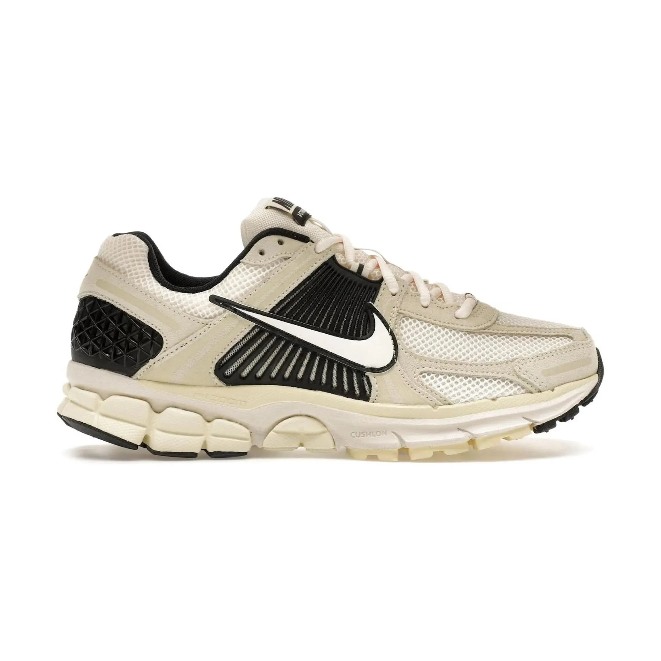 Nike Zoom Vomero 5 Alabaster Black