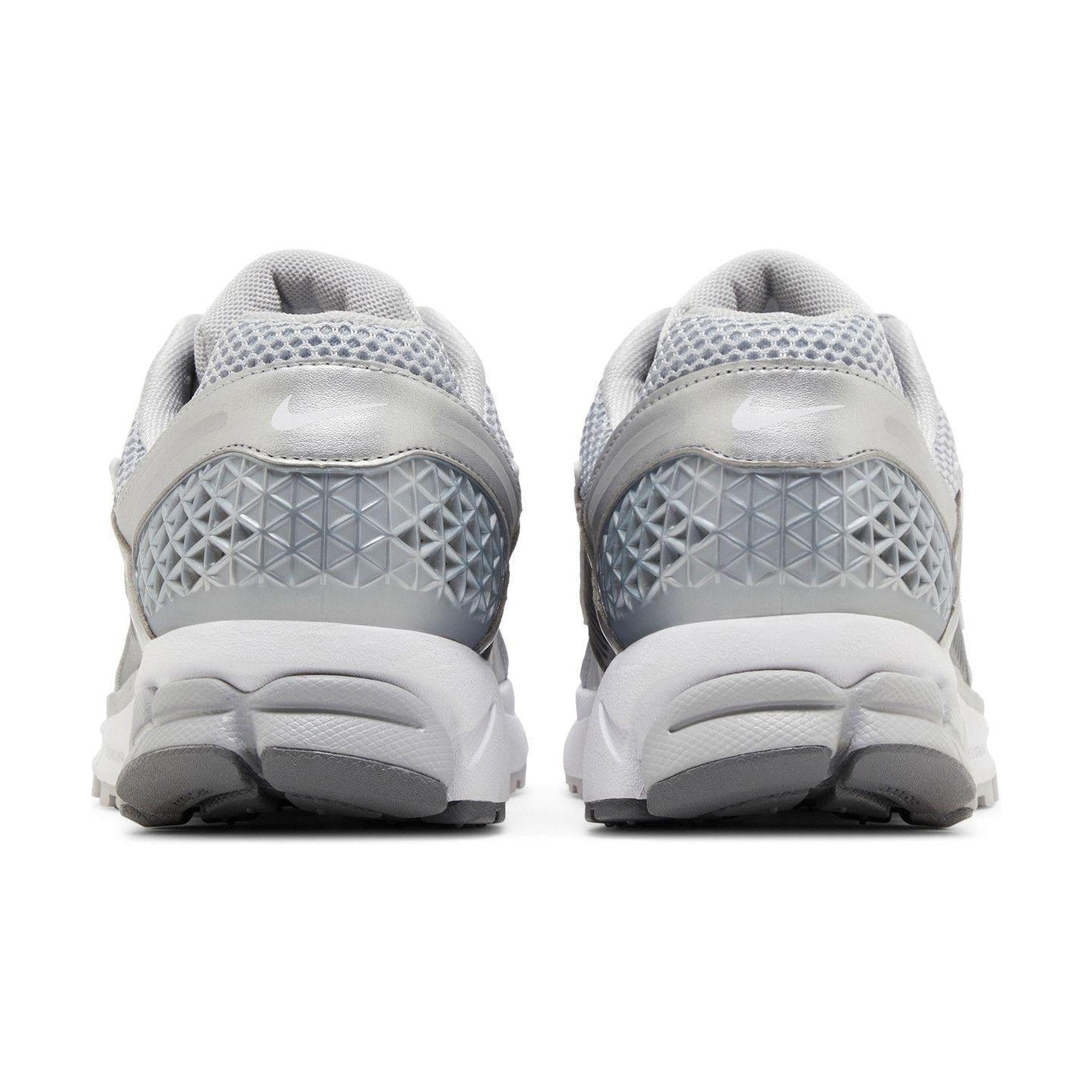 Nike Zoom Vomero 5 Cool Grey Wolf Grey