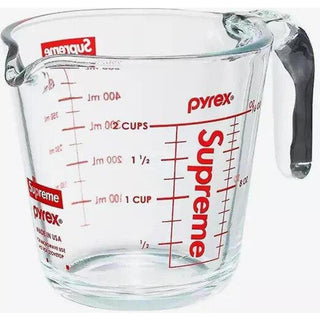 Supreme x Pyrex 2-Cup Measuring Cup