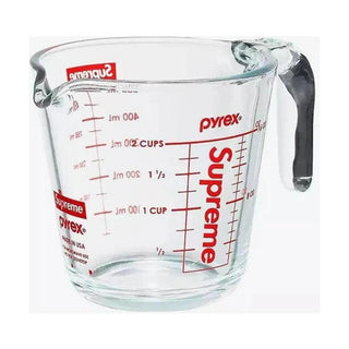 Supreme x Pyrex 2-Cup Measuring Cup